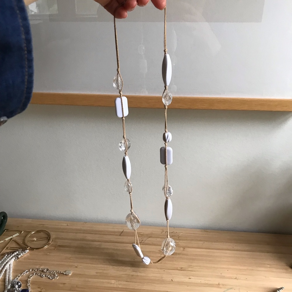Long neutral necklace